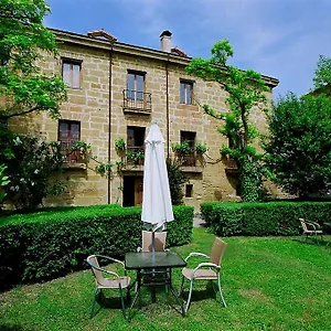 https://solar-de-quintano.basquecountryhotels.org