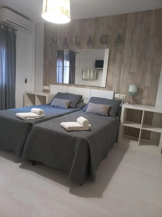 Apartamento E&R Malaga Centro- Parking Gratis Apartment