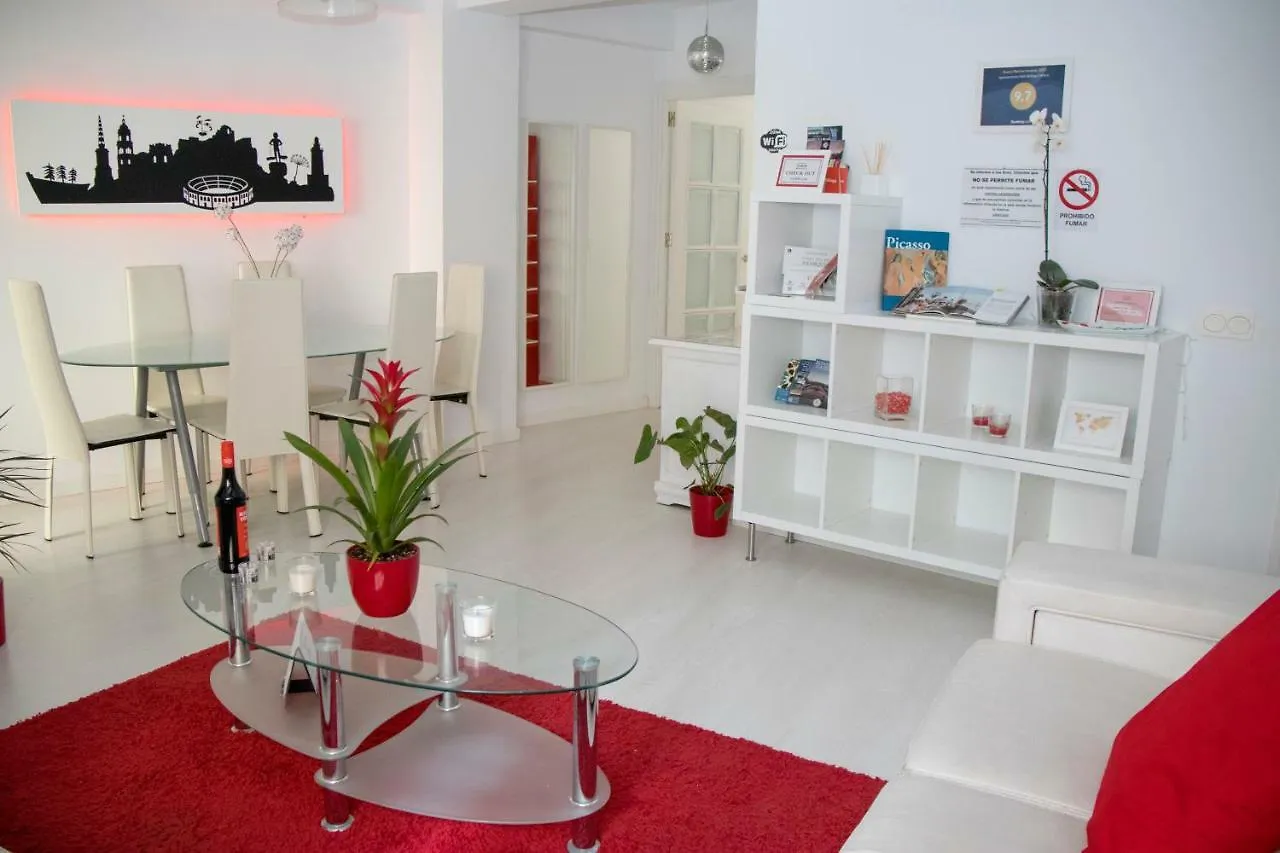 Apartamento E&R Malaga Centro- Parking Gratis Apartment